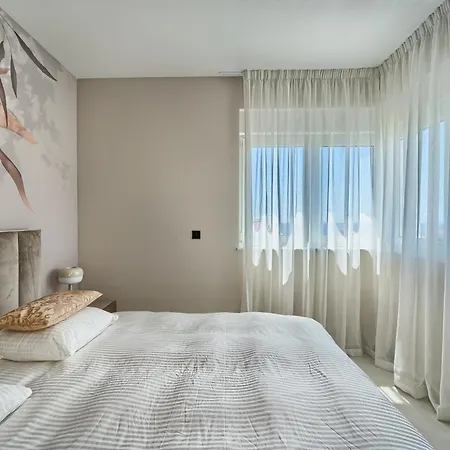 Apartment Franc 2