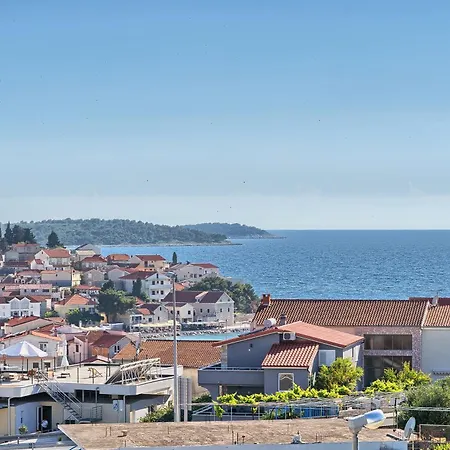 Franc 2 Daire Primošten