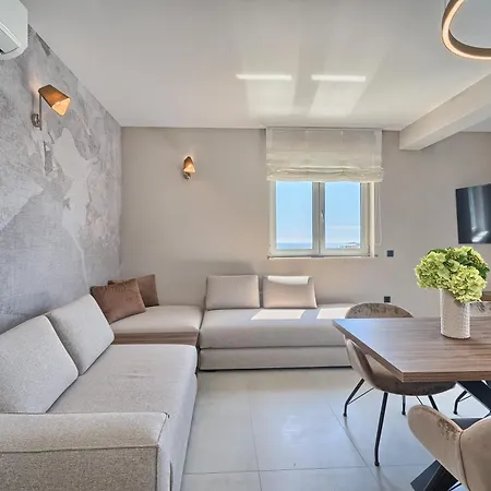 Franc 2 Apartment