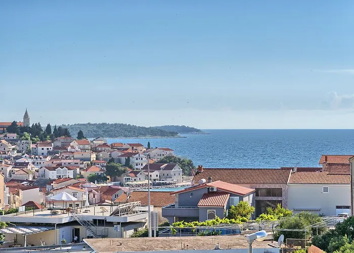 Franc 2 Apartment Primosten